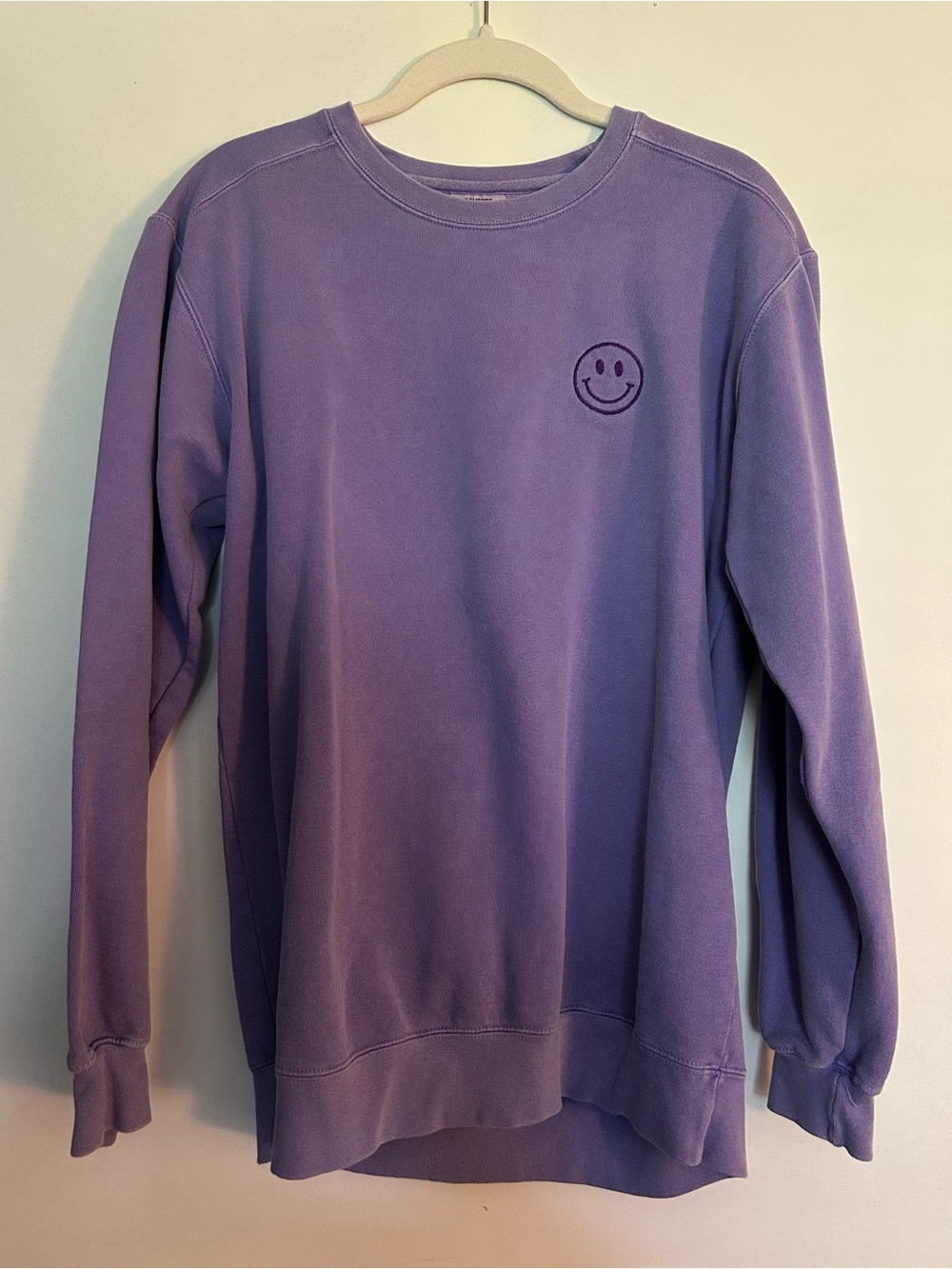 Comfort Colors Lavender Crewneck Sweatshirt with Smiley Embroidery